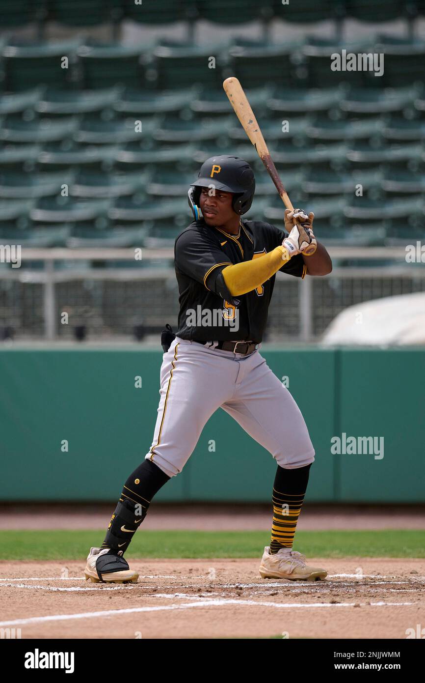 FCL Pirates Termarr Johnson (5) bats in the top of the first inning during  a Florida Complex League baseball game against the FCL Red Sox on August 9,  2022 at JetBlue Park