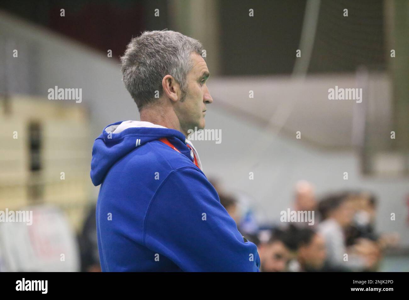 Gijon, Spain. 22nd Feb, 2023. Gijon, SPAIN: The coach of Super Amara Bera Bera, Imanol Alvarez during the 16th day of the Iberdrola League 2022-23 between Motive.co Gijon and Super Amara Bera Bera with defeat of the locals by 23- 35 on February 22, 2023, at the La Arena Sports Pavilion in Gijon, Spain. (Photo by Alberto Brevers/Pacific Press) Credit: Pacific Press Media Production Corp./Alamy Live News Stock Photo
