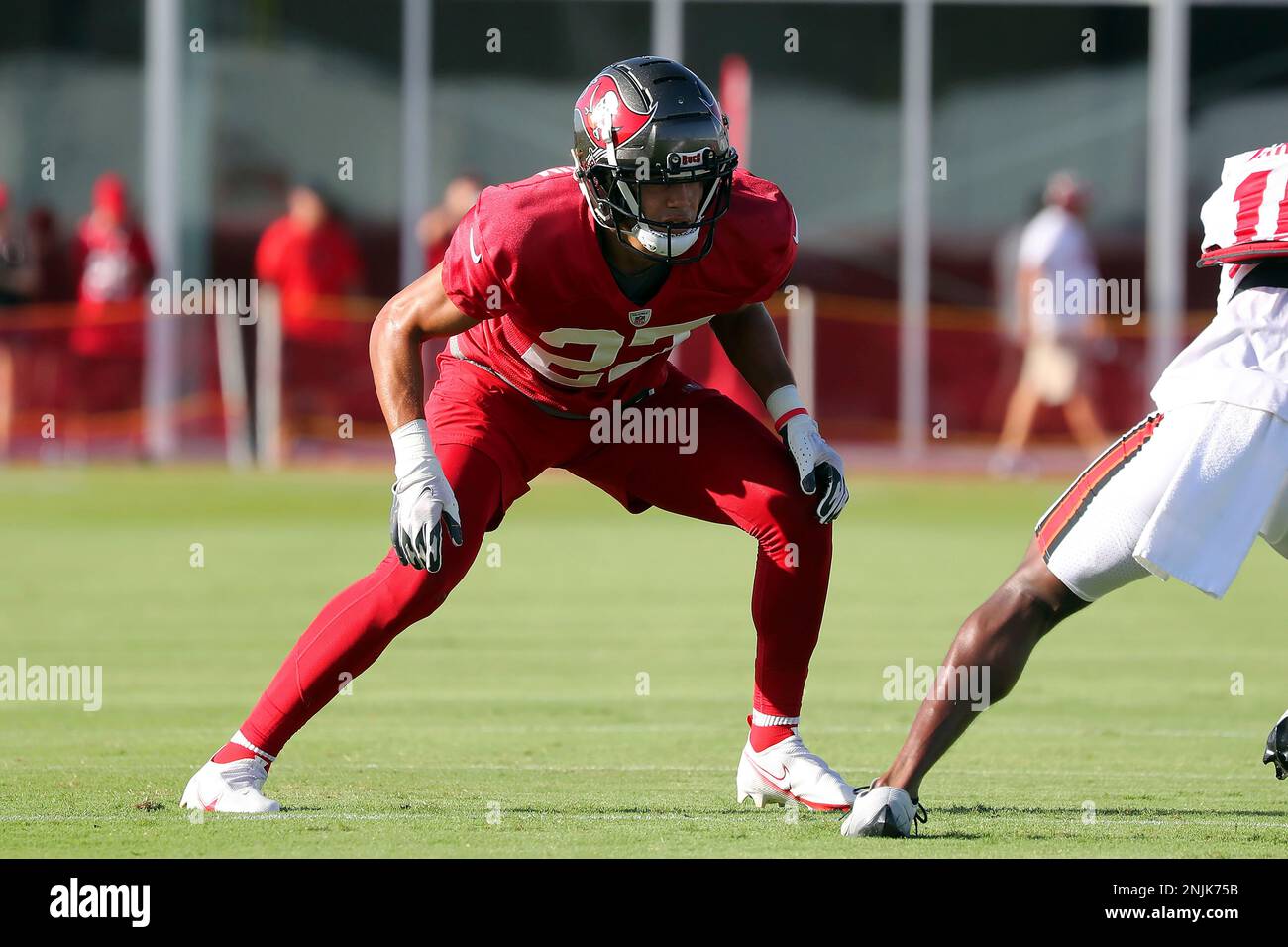 TAMPA, FL - AUG 06: Kevin Minter (51) hustles down field during the Tampa  Bay Buccaneers Training Camp on August 06, 2021 at the AdventHealth  Training Center at One Buccaneer Place in