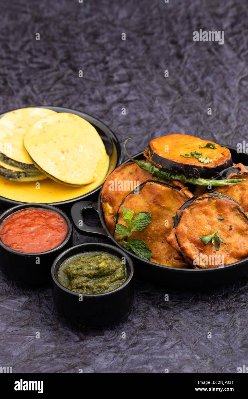 Bengali Eggplant Pakoda Called Begun Bhaja, Baingan Tawa Fry Prepared