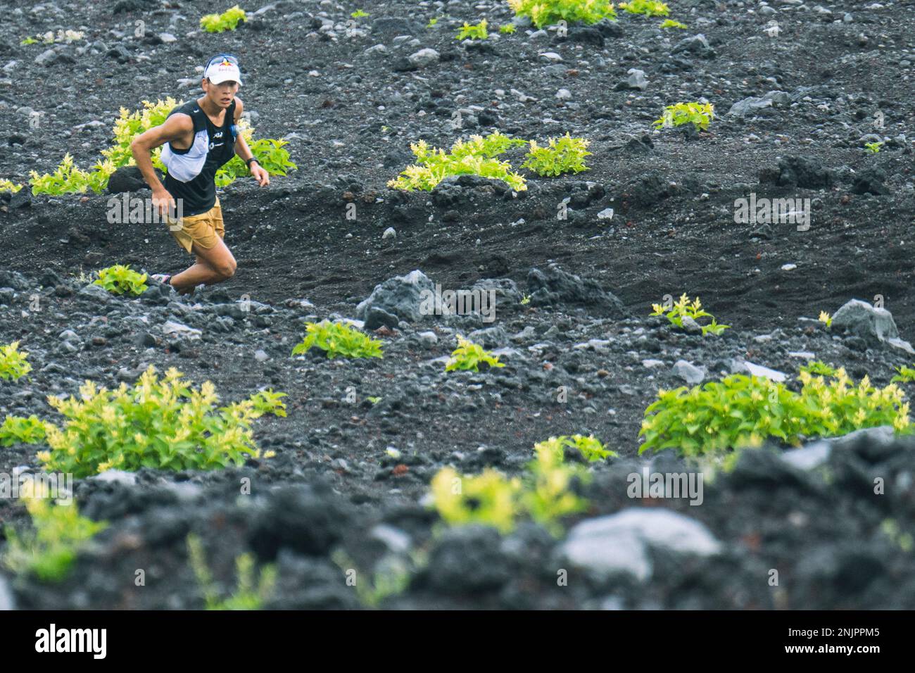 Ultra runner, Ruy Ueda has successfully run himself into the record books  after setting the new fastest-known time for running all of Mount Fuji's  main trails in one stroke. The 28-year-old Japanese