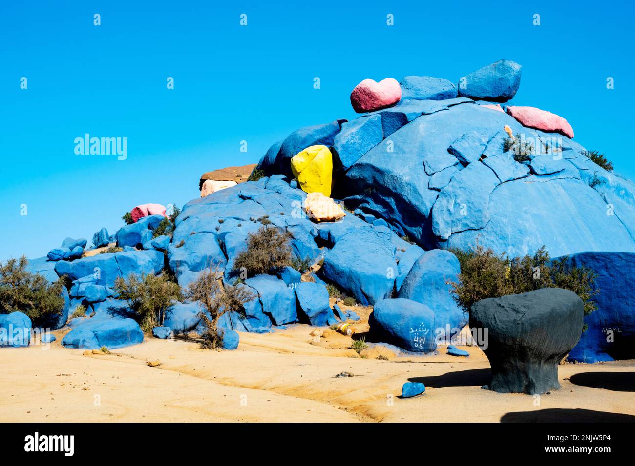 Afrika, Marokko, Provinz Tiznit, die „Blauen Steine“ des belgischen Künstlers Jean Vérame südlich der Stadt Tafraoute Stock Photo