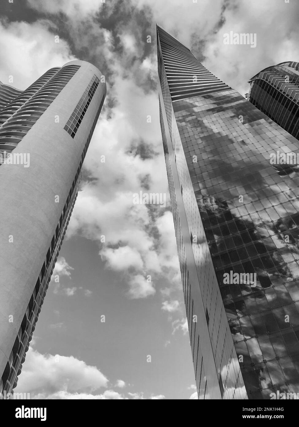 Skyscrapers sky bottom view Black and White Stock Photos & Images - Alamy