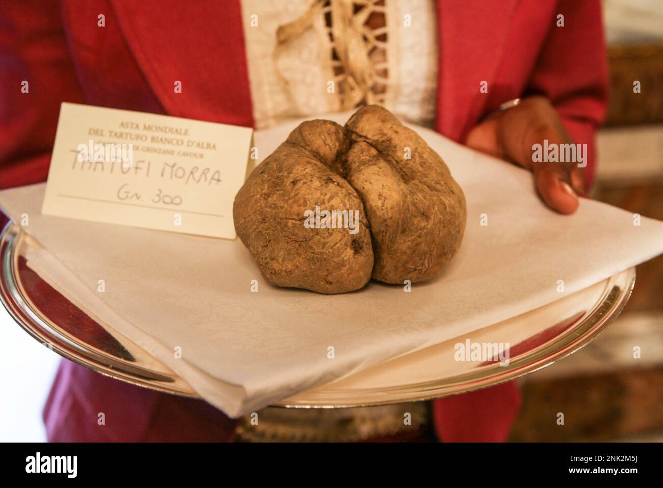 SALE OF WHITE TRUFFLE AT AUCTION IN PARIS Stock Photo Alamy