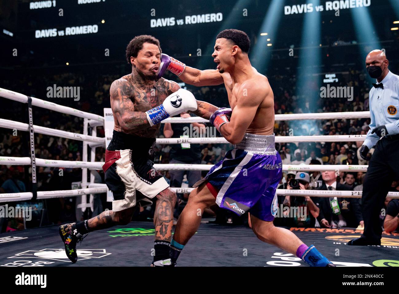May 29, 2022, Brooklyn, New York, USA GERVONTA DAVIS (black and white trunks) battles ROLANDO ROMERO in a WBA Lightweight Championship bout at the Barclays Center in Brooklyn, New York