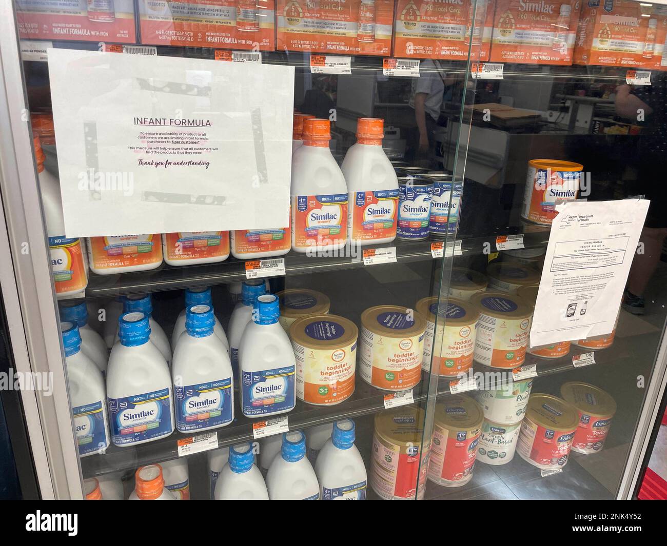 photo-by-strf-star-max-ipx-2022-5-232-22-nearly-empty-shelves-in-the
