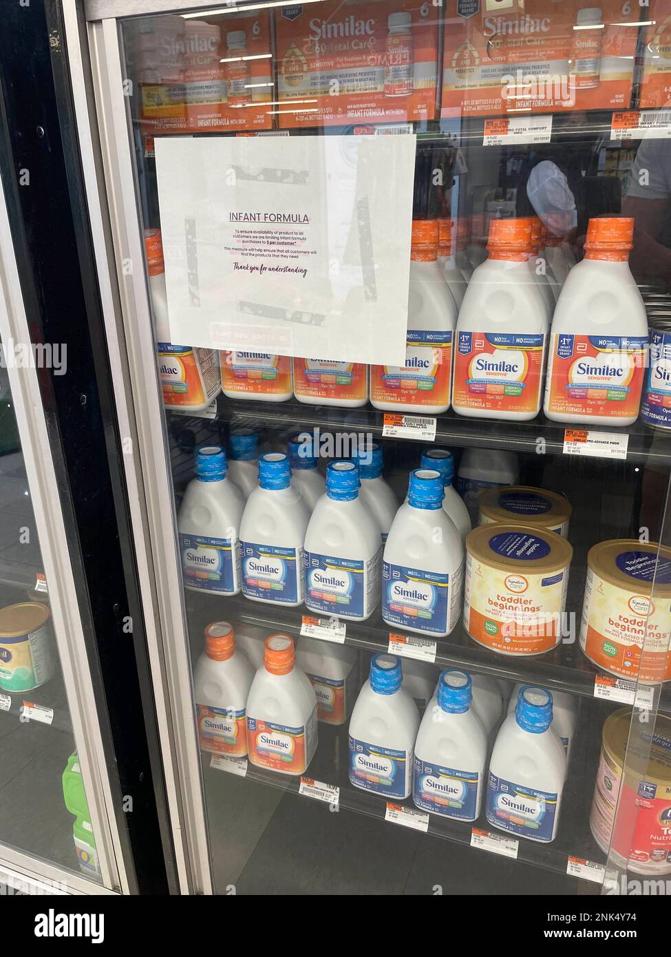 photo-by-strf-star-max-ipx-2022-5-232-22-nearly-empty-shelves-in-the