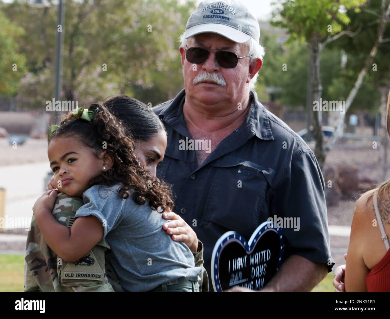 1st armored division sustainment hi-res stock photography and images ...