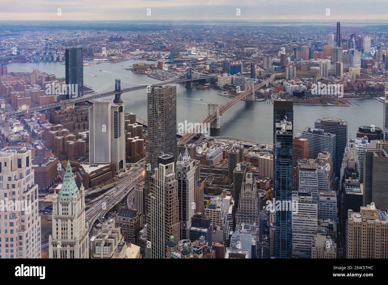 Midtown manhattan skyline hi-res stock photography and images - Alamy