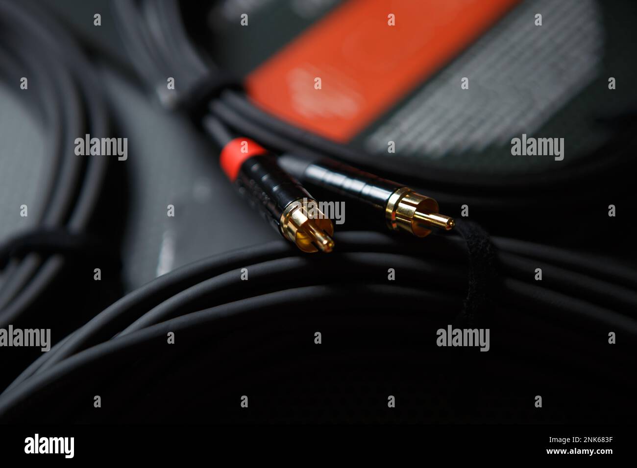 Hi fi cable for audio equipment. Buy new aux connector for sound