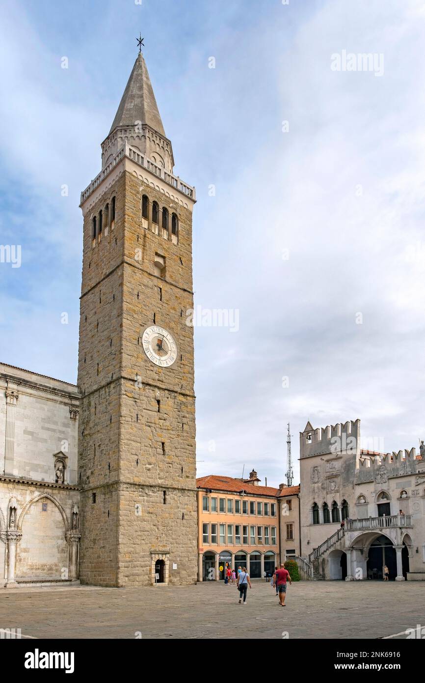 Bell tower of the Assumption Cathedral at Koper / Capodistria, Istrian peninsula, Adriatic coast, Obalnokraška, Littoral / Primorska, Slovenia Stock Photo