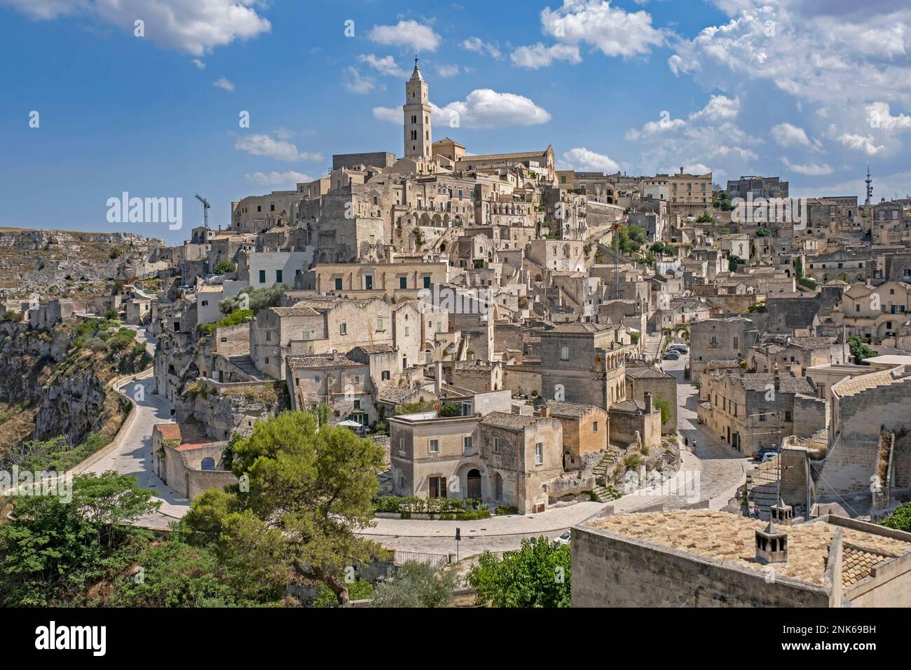 Sasso Barisano district at the Sassi di Matera complex of cave dwellings in the ancient town of Matera, capital city in Basilicata, Southern Italy Stock Photo