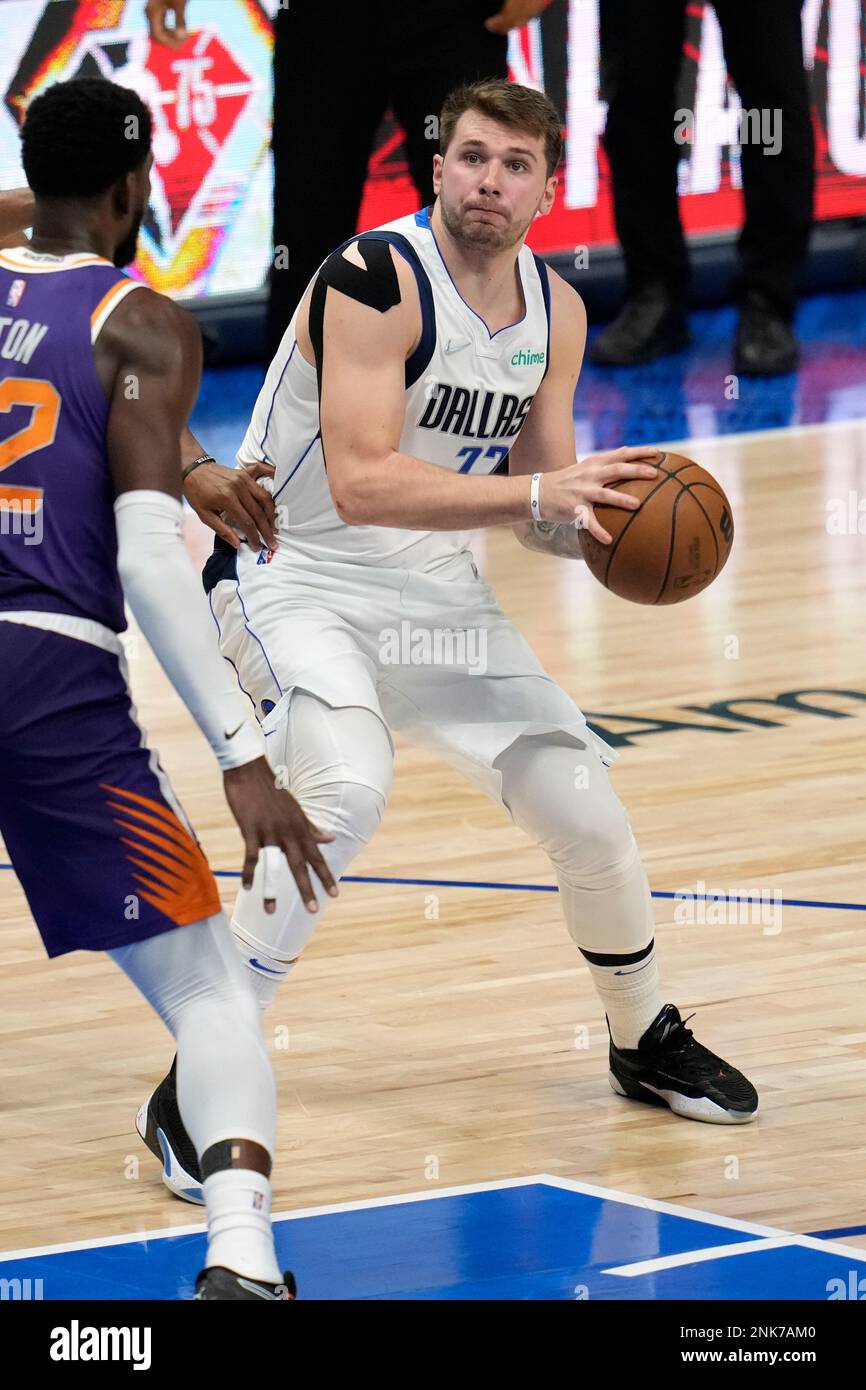 Dallas Mavericks guard Luka Doncic (77) looks to score during Game 3 of ...