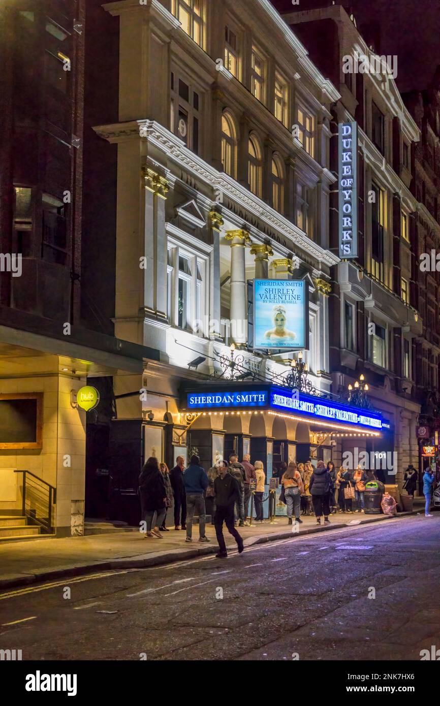 People going into the Duke of York's Theatre to see Sheridan Smith in Shirley Valentine by Willy Russell. Stock Photo