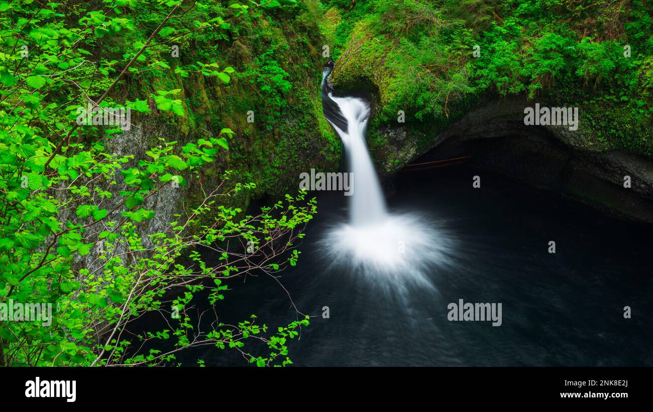 Punch Bowl Falls on Eagle Creek, Columbia River National Scenic
