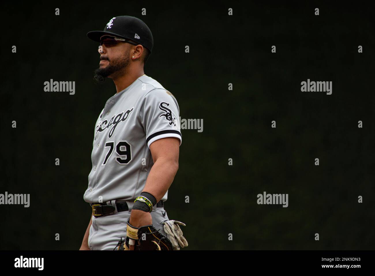 White Sox get first look at Jose Abreu in another uniform