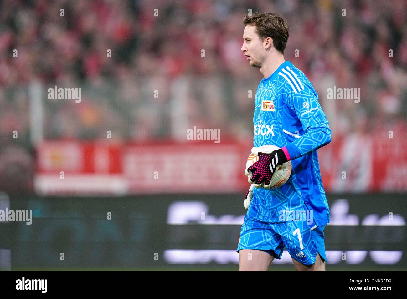 BERLIN, GERMANY - FEBRUARY 23: goalkeeper Frederik Ronnow of FC Union Berlin during the Europa League Play-off, 2nd leg match between FC Union Berlin and Ajax at Stadion An der alten Forsterei on February 23, 2023 in Berlin, Germany (Photo by Patrick Goosen/Orange Pictures) Stock Photo