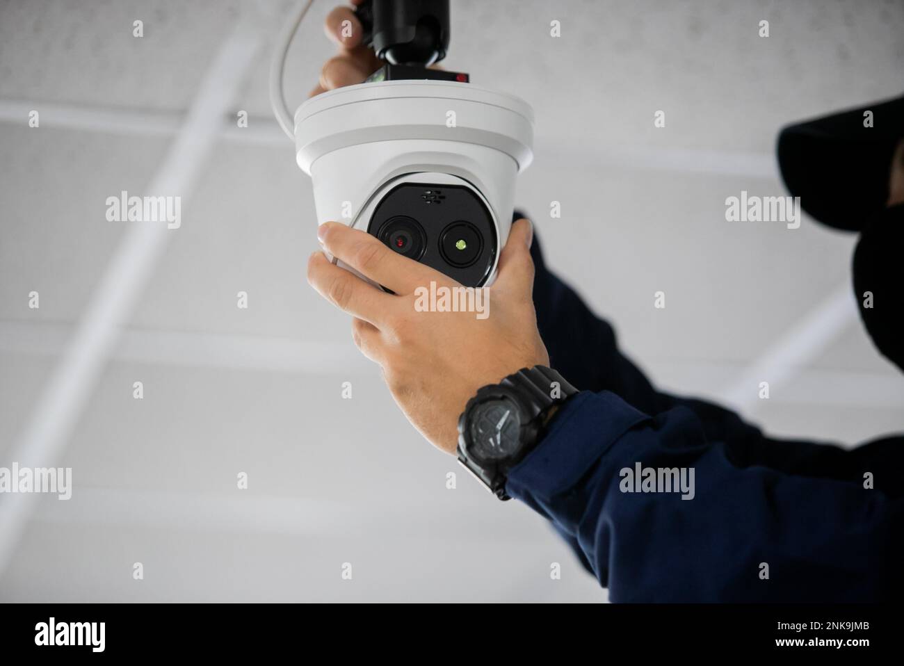 Security camera setup, cctv installation Stock Photo Alamy