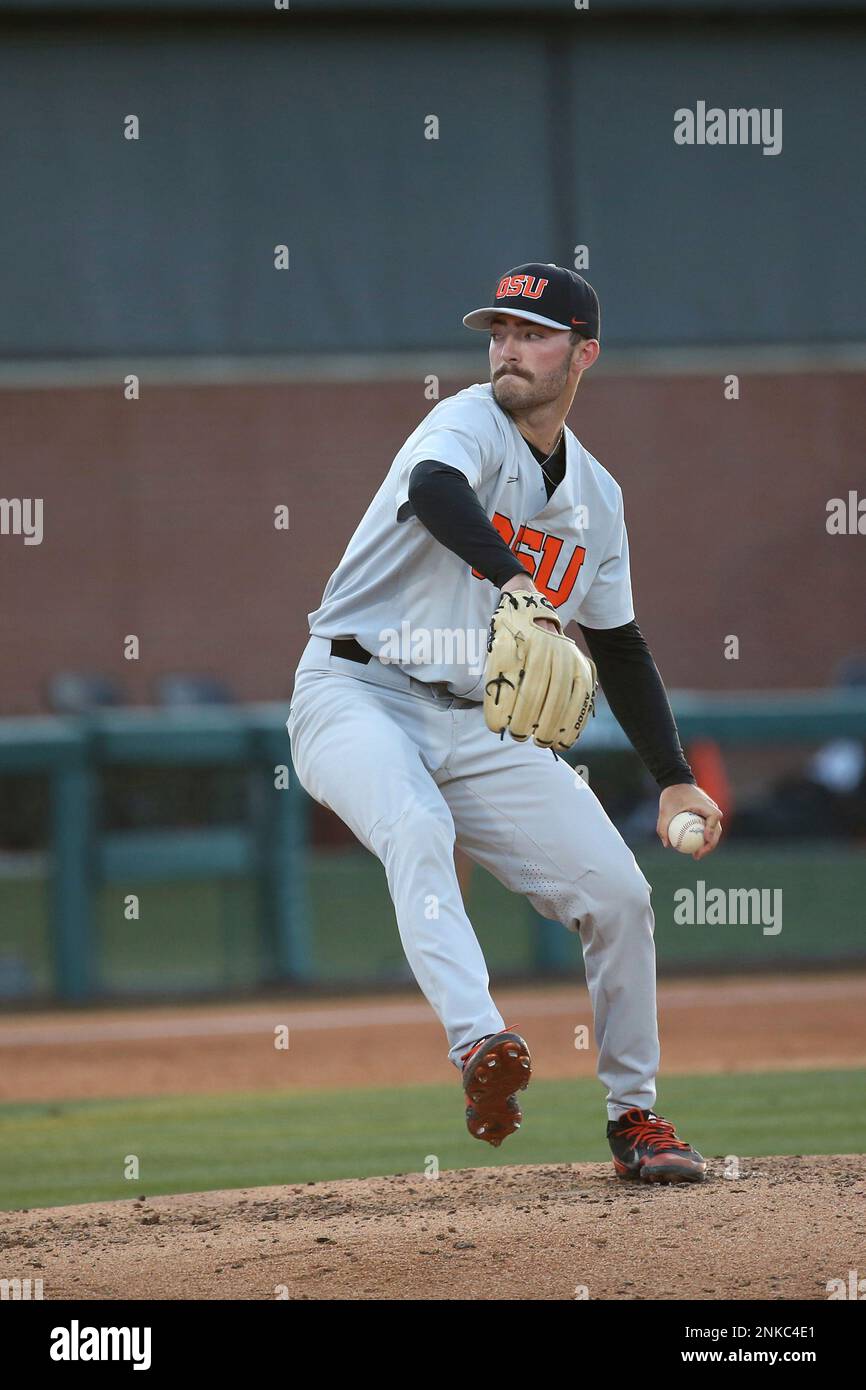 Cooper Hjerpe (26) of the Oregon State Beavers warms up in the bullpen  prior to pitching against the USC Trojans at Dedeaux Field on April 8, 2022  in Los Angeles, California. (Larry