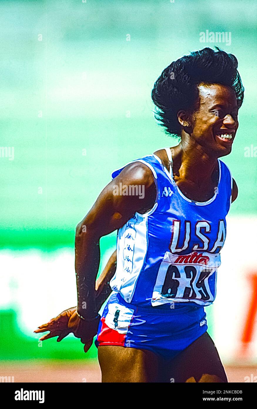 Jackie JoynerKersee competing in the Heptathlon at the 1987 World Outdoor Track and Field