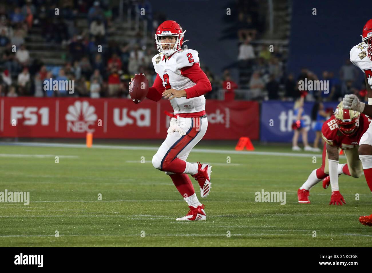 BIRMINGHAM, AL - APRIL 16: New Jersey Generals quarterback Luis Perez (2)  looks downfield for a receiver during the inaugural USFL game between the  New Jersey Generals and Birmingham Stallions on April