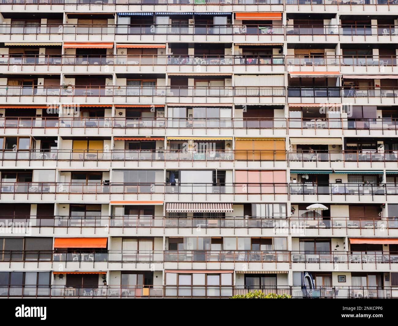 High rise building balconies hi-res stock photography and images - Alamy