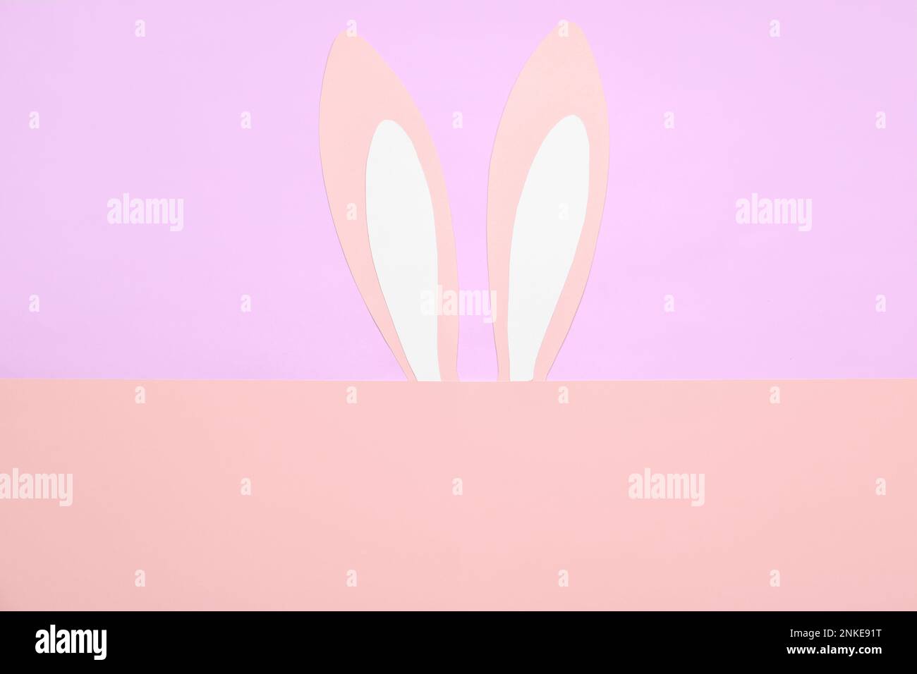 Paper rabbit ears hi-res stock photography and images - Alamy