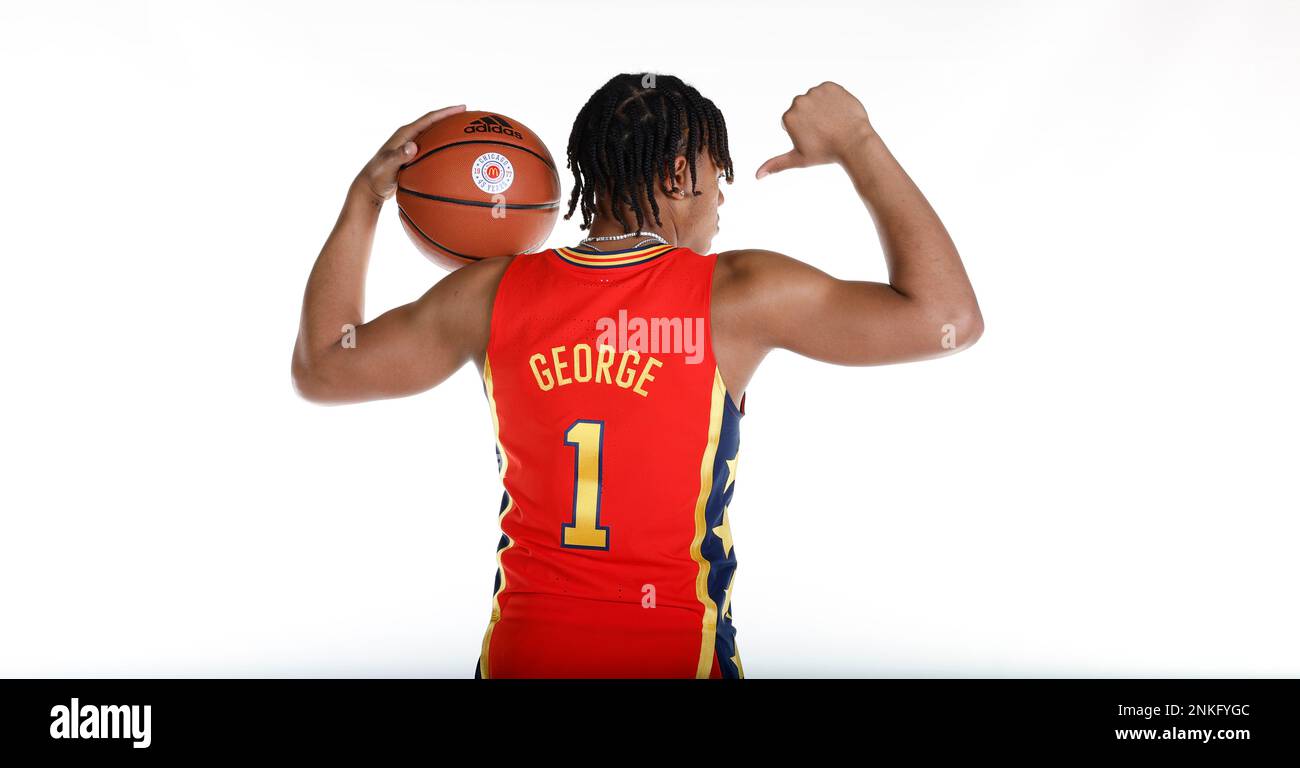 CHICAGO, IL - MARCH 26: McDonald's High School All American Keyonte ...