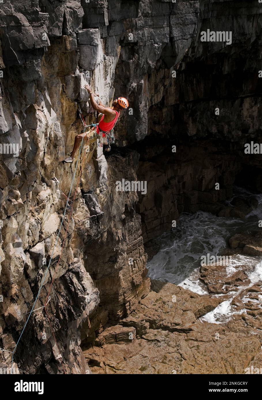 Man climbing rock wales hi-res stock photography and images - Alamy