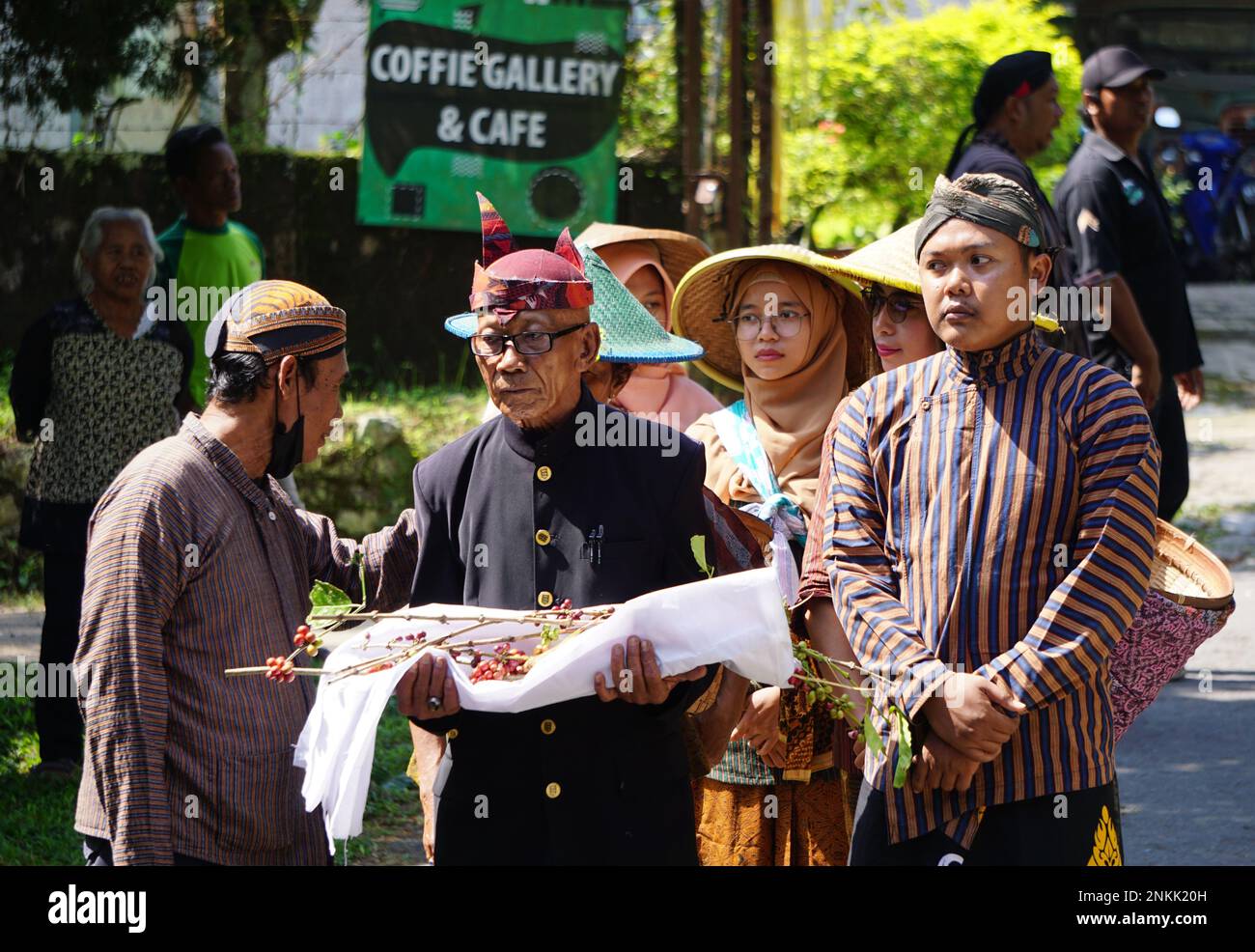 The ceremony of Manten Kopi (Coffee marriage). Manten Kopi is one of