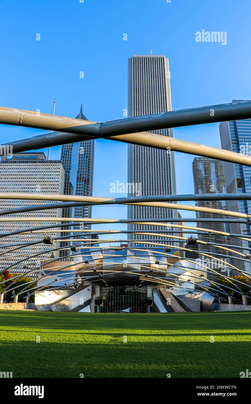 Chicago Jay Pritzker Pavilion Stock Photo Alamy