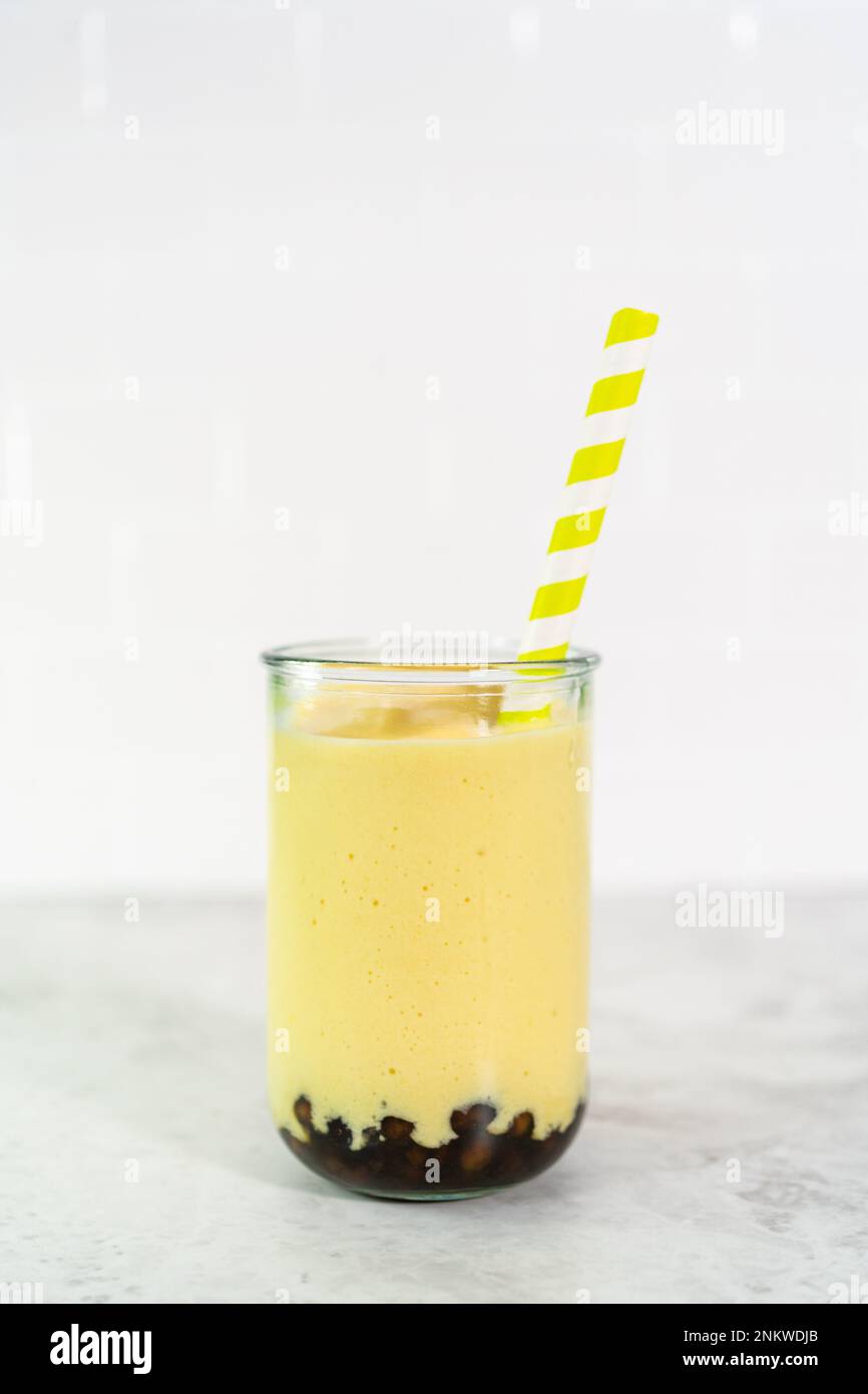Mango boba smoothie Stock Photo Alamy
