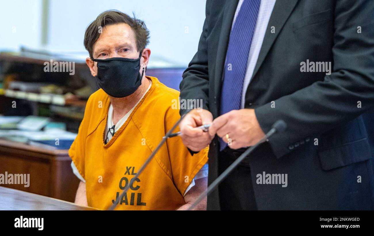 Peter Chadwick, left, a Newport Beach millionaire, sits next to his(02)