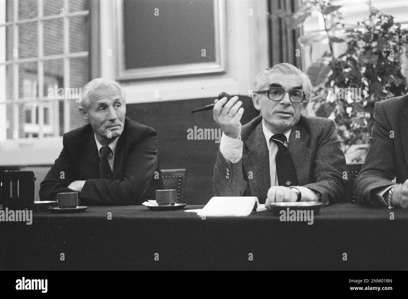 Netherlands History: Press conference Amsterdam Mayor Wim Polak in ...