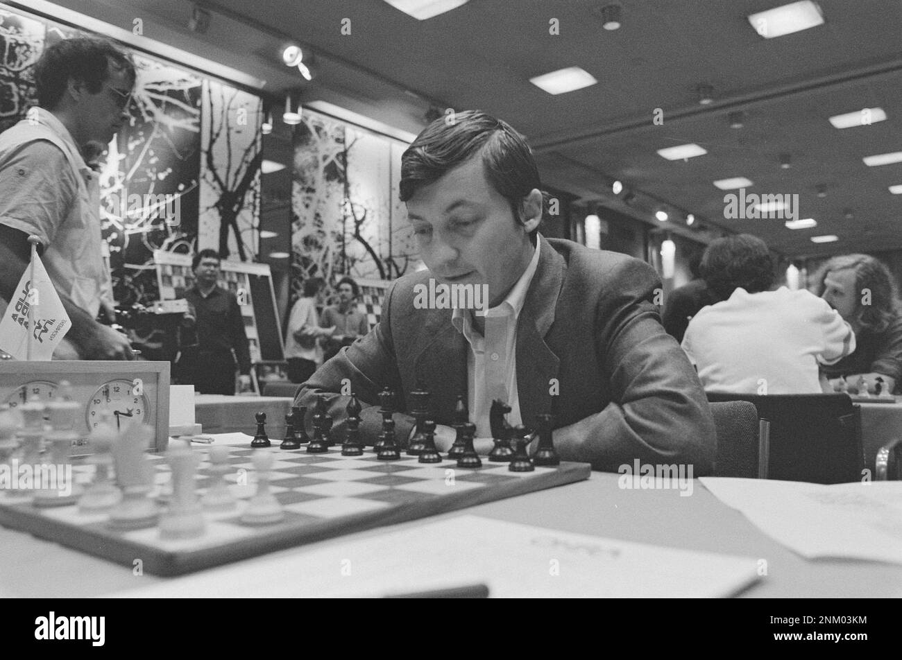 World chess champion Anatoly Karpov left with his wife Irina right and son  Anatoly center at home Stock Photo - Alamy