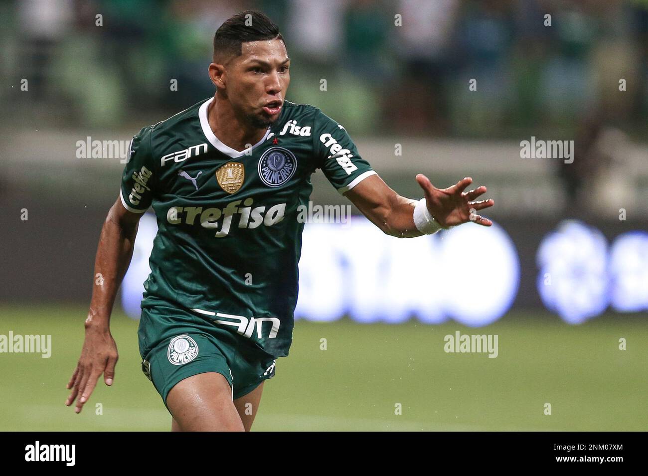 SP - Sao Paulo - 01/26/2022 - PAULISTA 2022, PALMEIRAS X PONTE PRETA - Rony  Palmeiras player celebrates his goal during a match against Ponte Preta at  the Arena Allianz Parque stadium