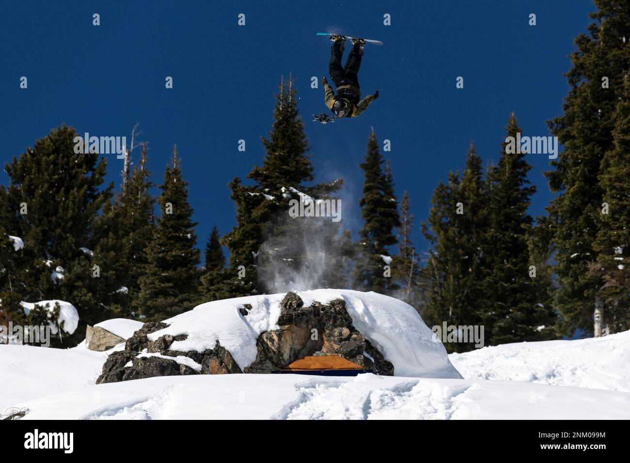 The innovative snowboard event, Natural Selection returns with spectacular powder action