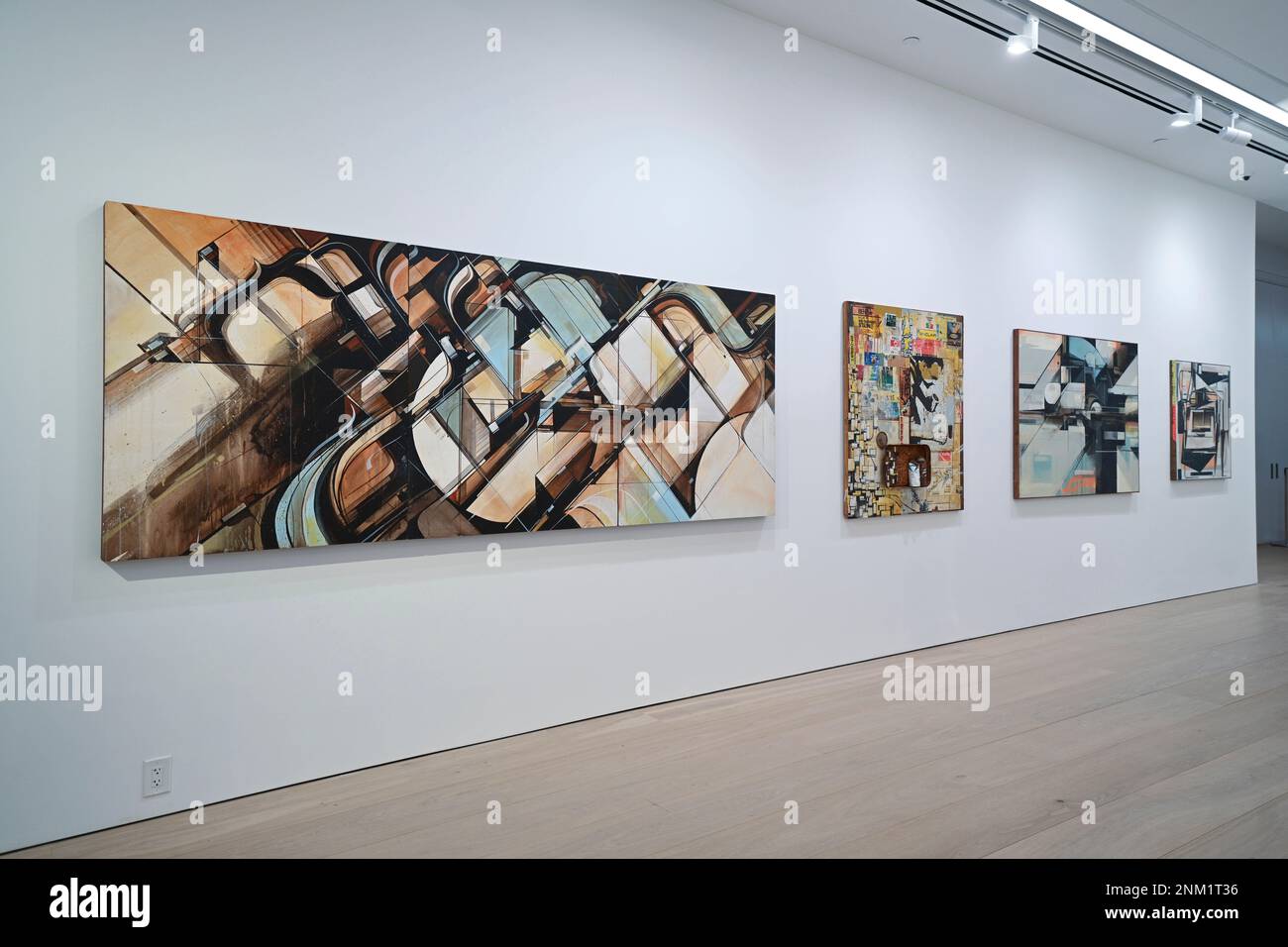 Photo by NDZ/STAR MAX/IPx 2021 1/13/22 Phillips auction house presents