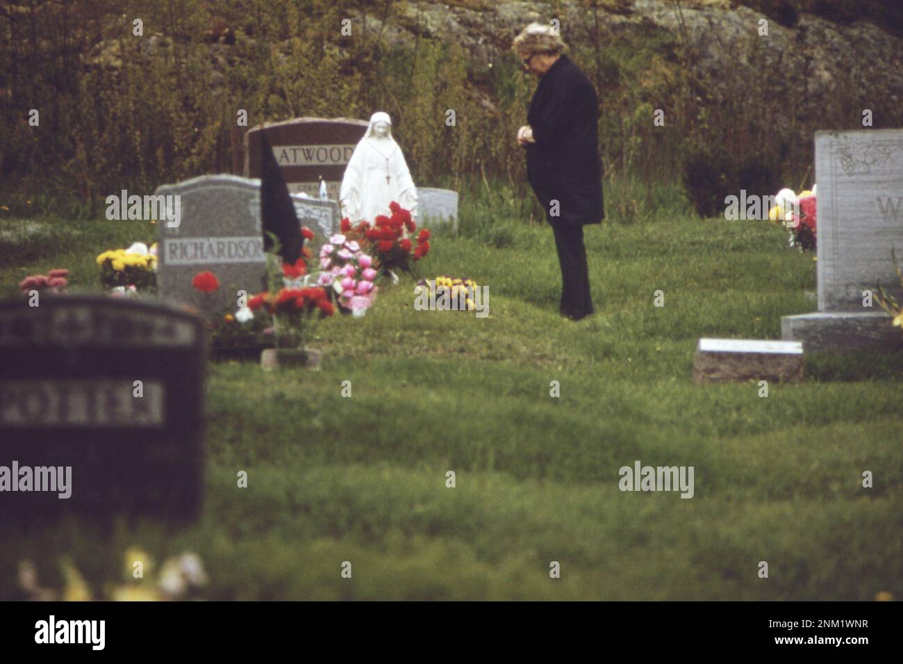 1970s cemetery hi-res stock photography and images - Alamy