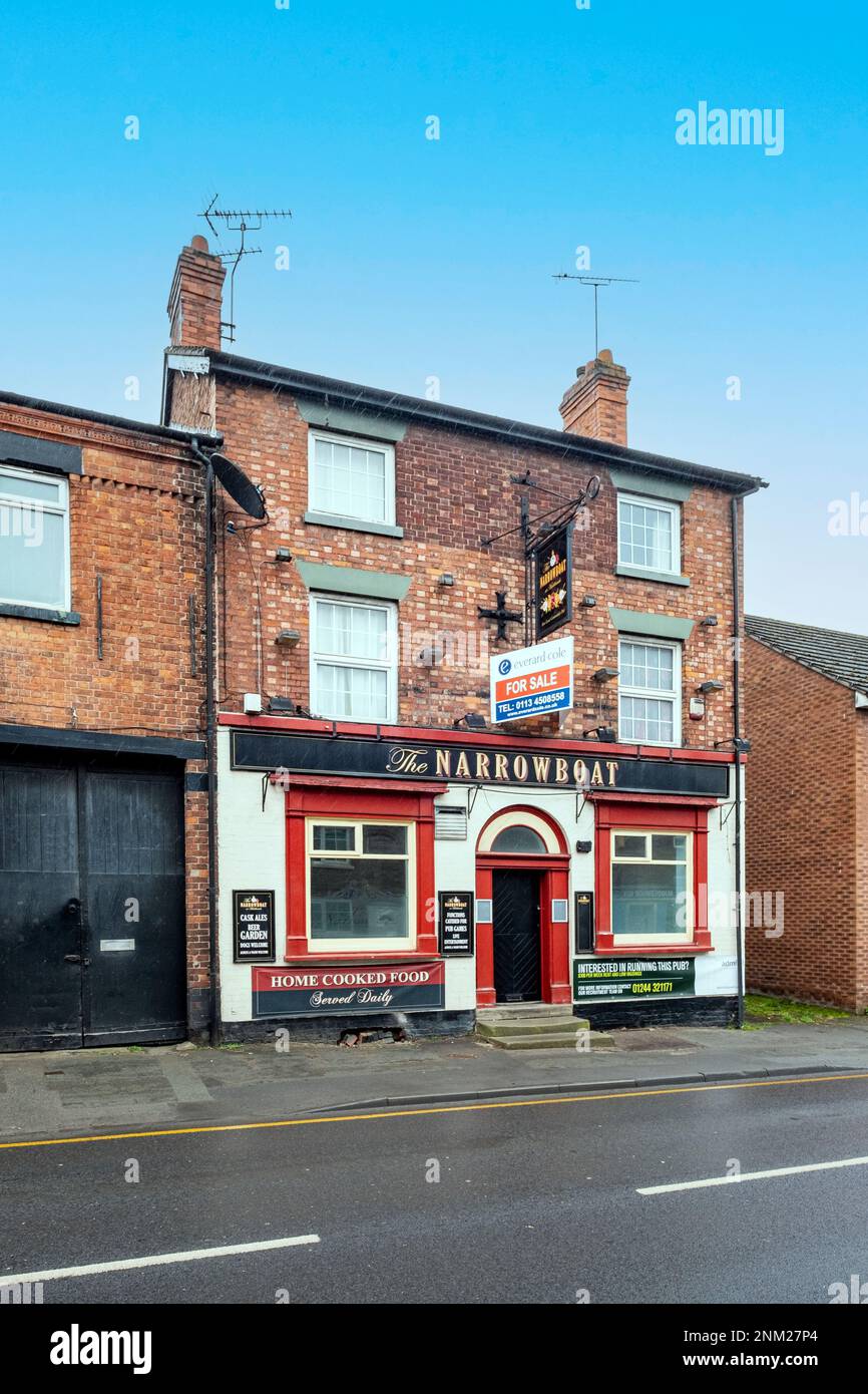 The Narrowboat pub for sale in Middlewich Cheshire UK Stock Photo Alamy