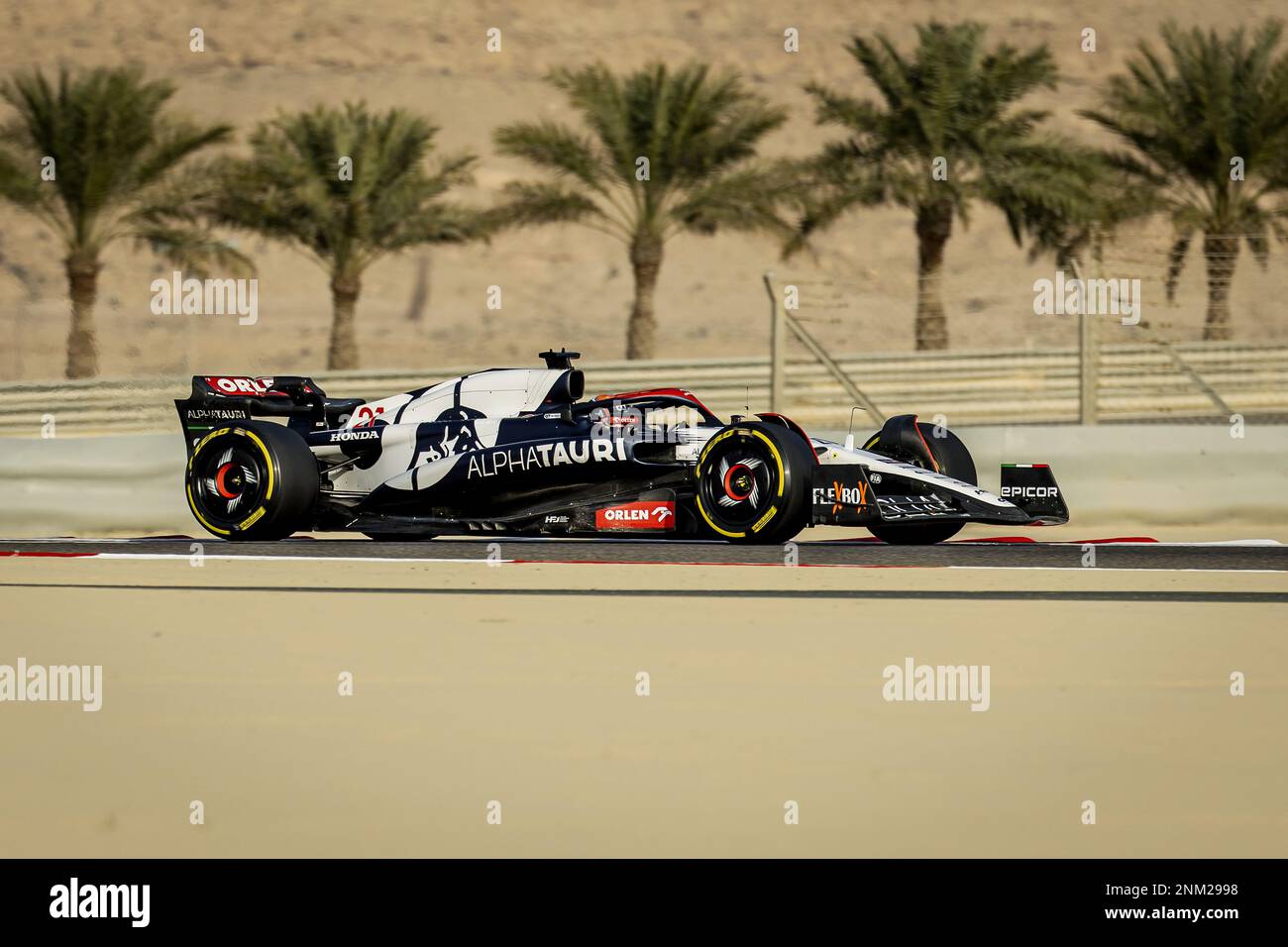 BAHRAIN - 24/02/2023, Nyck de Vries (AlphaTauri) during the second day of testing at the Bahrain International Circuit ahead of the start of the Formula 1 season. ANP SEM VAN DER WAL netherlands out - belgium out Credit: ANP/Alamy Live News Stock Photo
