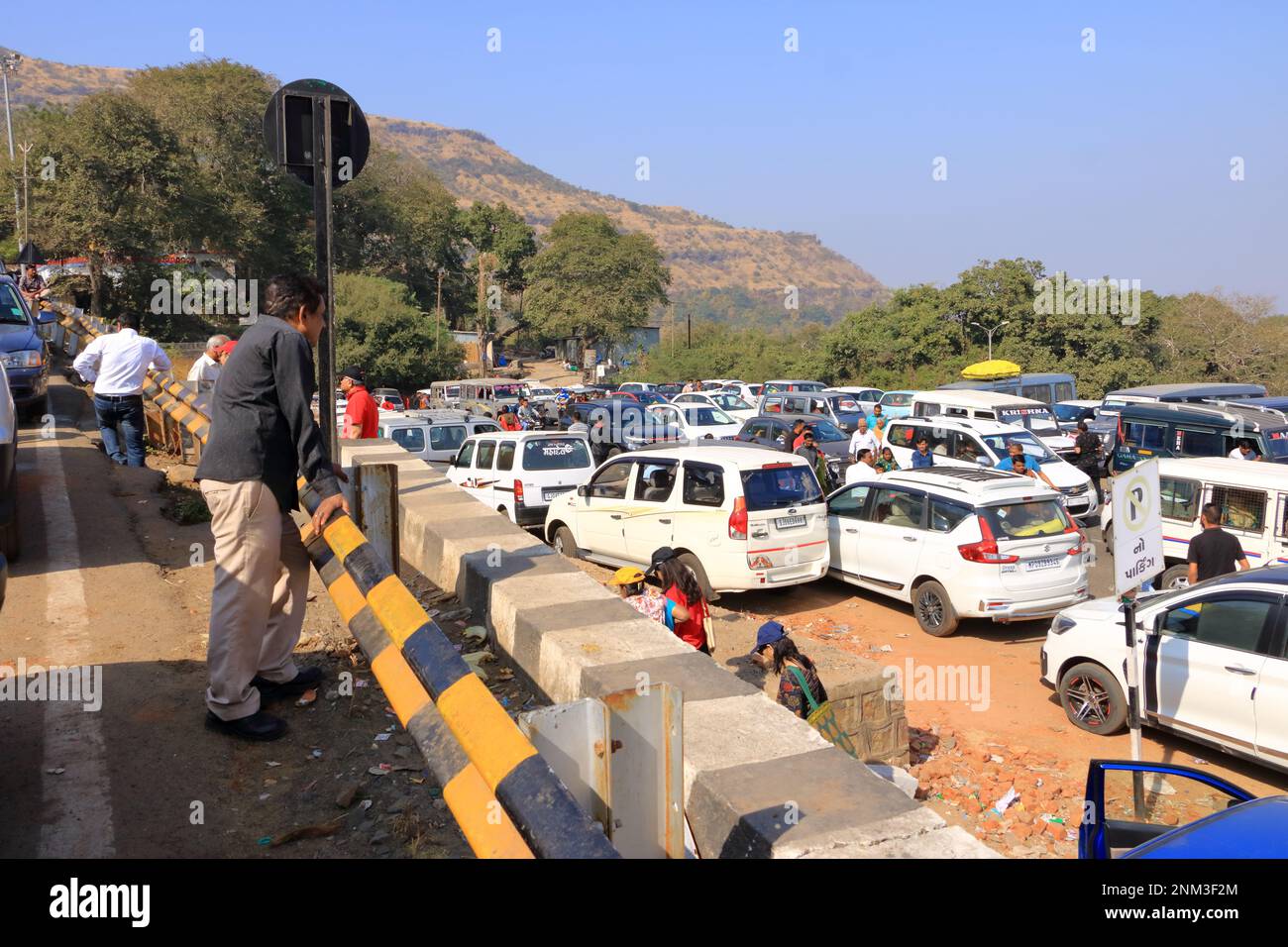 Pavagadh mahakali temple hi-res stock photography and images - Alamy