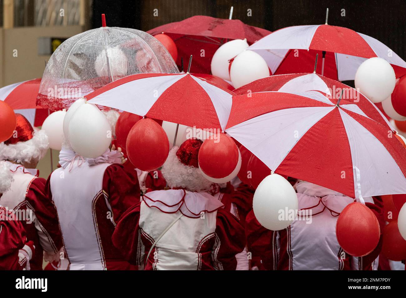 Fancy clowns hi-res stock photography and images - Alamy