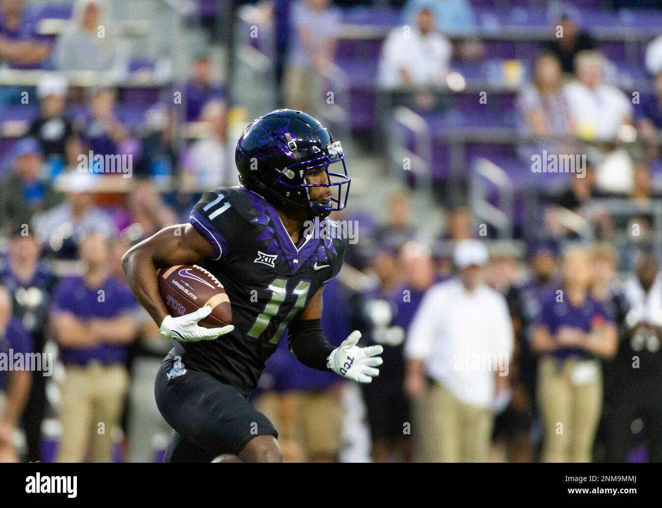 TCU football wide receiver Derius Davis (11) catches a pass during NFL Pro  Day, Thursday, March 30, 2023, in Fort Worth, Texas. (AP Photo/Brandon Wade  Stock Photo - Alamy