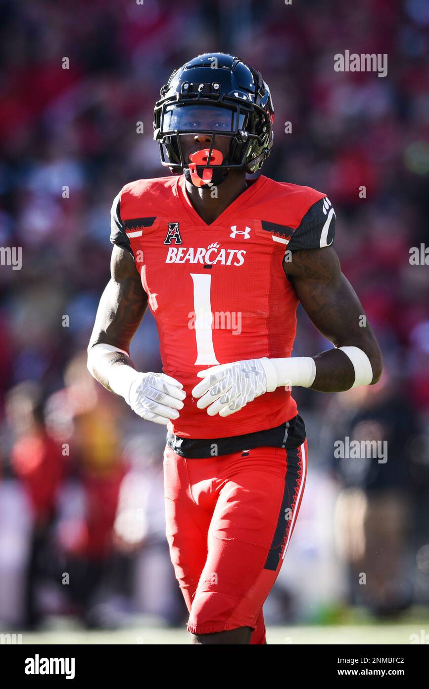 CINCINNATI, OH - NOVEMBER 06: Cincinnati CB Ahmad 