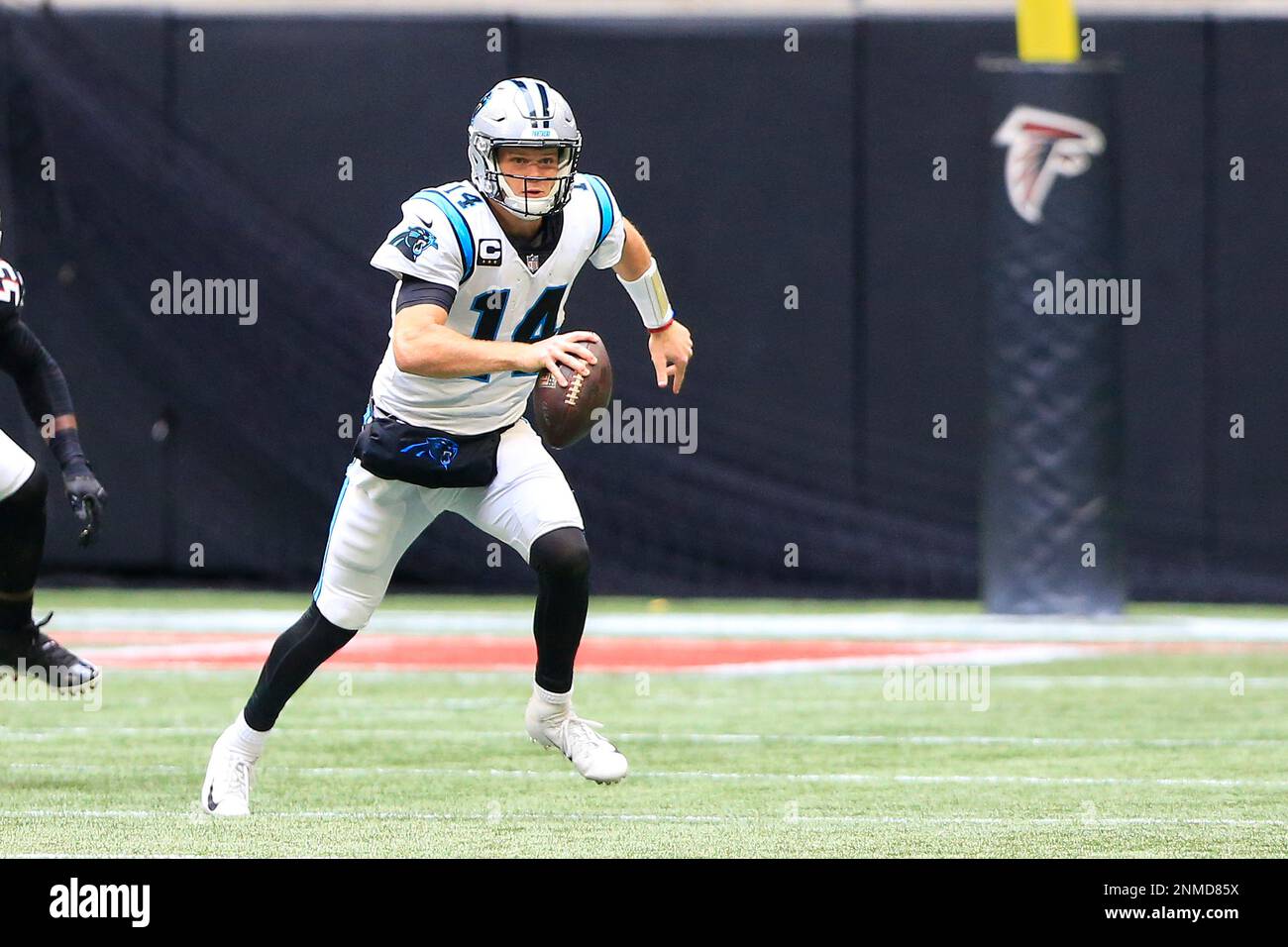 ATLANTA, GA - OCTOBER 31: Quarterback Sam Darnold #14 of the Carolina  Panthers during the Week 8 NFL game between the Atlanta Falcons and the  Carolina Panthers on October 31, 2021 at