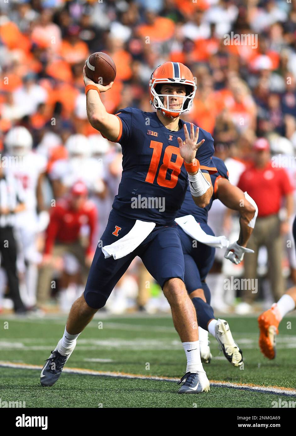 August 28, 2021: Illinois Fighting Illini quarterback Brandon Peters (18)  in action during the NCAA football game between Illinois Fighting Illini vs  Nebraska Cornhuskers at Memorial Stadium in Champaign, Illinois. Dean  Reid/CSM/Sipa