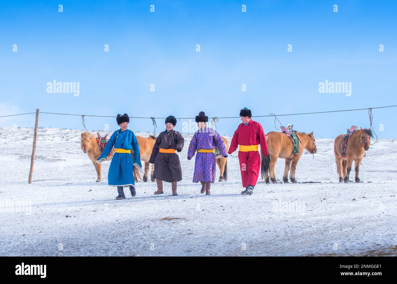 Mongolian minority hi-res stock photography and images - Alamy