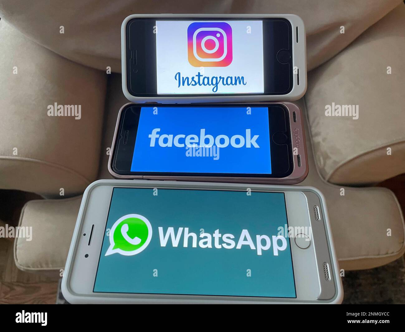 Photo by STRF/STAR MAX/IPx 10/4/21 Facebook, Instagram and WhatsApp(02)