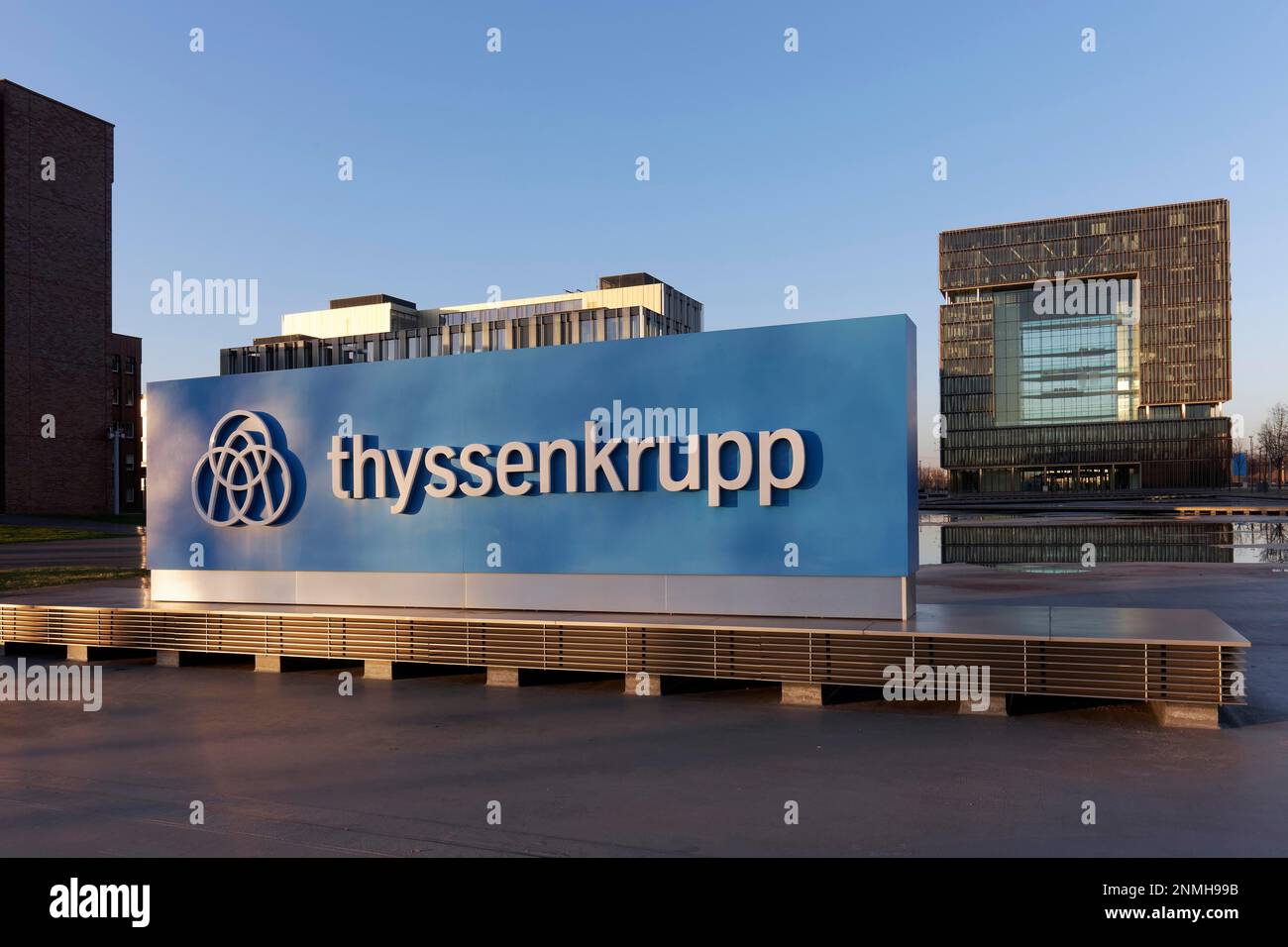 ThyssenKrupp Headquarters, Logo, Cube Q 1, ThyssenKrupp Quarter, Essen ...